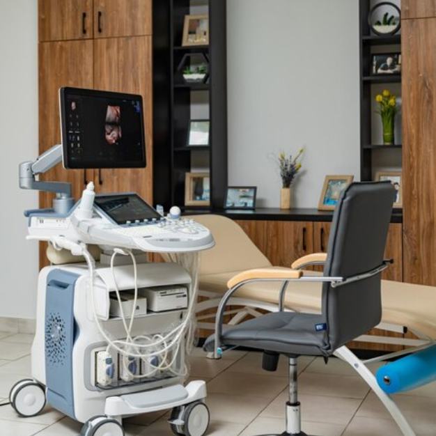 Clinic & Healthcare Interiors Service